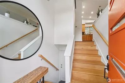 13835 17th Avenue SW, Burien, WA 98166 - Photo 2