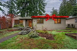 204 NW 131st St, Seattle, WA 98177 - Photo 1