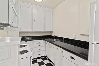 409 10th Avenue E, Seattle, WA 98102 - Photo 22