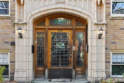 409 10th Avenue E, Seattle, WA 98102 - Photo 2