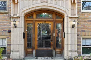 409 10th Ave E, Seattle, WA 98102 - Photo 2