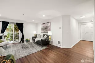 1692 118th Ave SE, Bellevue, WA 98005 - Photo 4