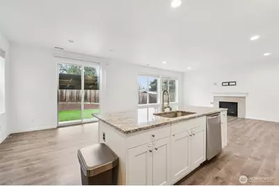 5310 52nd Street W, University Place, WA 98467 - Photo 8