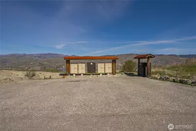 295 Hawks Ridge Road, Chelan, WA 98816 - Photo 30