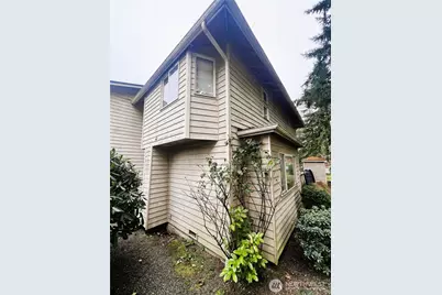 5624 Wisteria Lane NE, Bremerton, WA 98311 - Photo 1