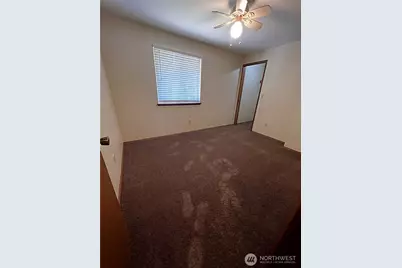 5624 Wisteria Lane NE, Bremerton, WA 98311 - Photo 8