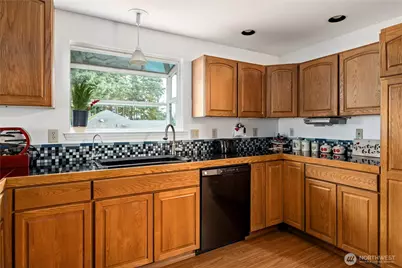 26 NW Jib Street, Oak Harbor, WA 98277 - Photo 14