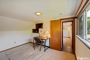 10340 39th Ave NE, Seattle, WA 98125 - Photo 24