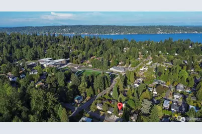 10340 39th Avenue NE, Seattle, WA 98125 - Photo 32