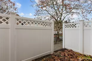 1825 S 330th St, Federal Way, WA 98003 - Photo 26