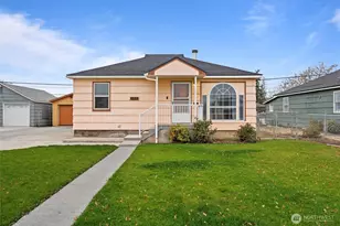 123 F St NE, Ephrata, WA 98823 - Photo 2