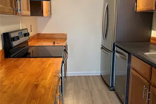 15422 40th Ave S, Tukwila, WA 98188 - Photo 2