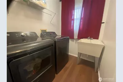 780 SW Orcas Street, Oak Harbor, WA 98277 - Photo 18