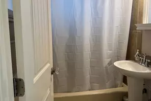 558 Windsor Pl NE, Renton, WA 98056 - Photo 8