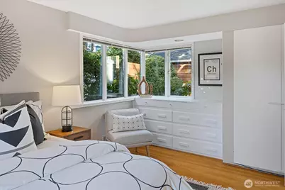 7038 52nd Avenue NE, Seattle, WA 98115 - Photo 18