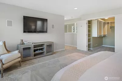 7038 52nd Avenue NE, Seattle, WA 98115 - Photo 12