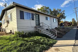 304 W 6th, Ellensburg, WA 98926 - Photo 1