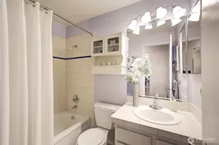 9900 NE 124th St, Kirkland, WA 98034 - Photo 14