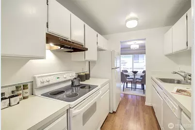 9900 NE 124th Street #1315, Kirkland, WA 98034 - Photo 8