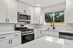 243 S 187th St, Burien, WA 98148 - Photo 6