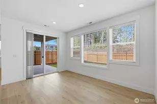 20421 Mystic Pl E, Bonney Lake, WA 98391 - Photo 4