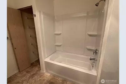 23512 55 Avenue S #16, Kent, WA 98032 - Photo 10