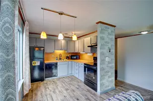 1710 Skyline Way, Anacortes, WA 98221 - Photo 8
