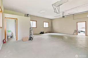 27610 111 Ave SE, Kent, WA 98030 - Photo 34