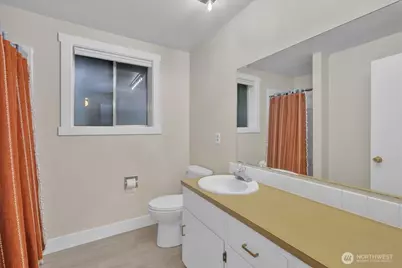 217 S Iowa Avenue, East Wenatchee, WA 98802 - Photo 24