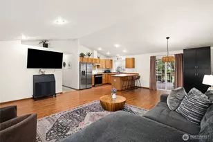 18207 Keona Ln SW, Rochester, WA 98579 - Photo 2