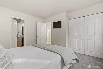 6 Lake Bellevue Drive #201, Bellevue, WA 98005 - Photo 16