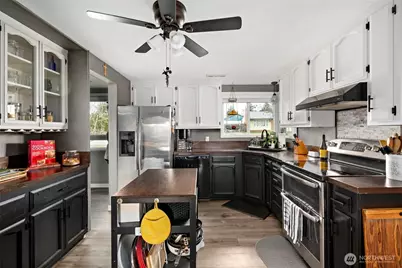 541 SE 5th Avenue, Oak Harbor, WA 98277 - Photo 10