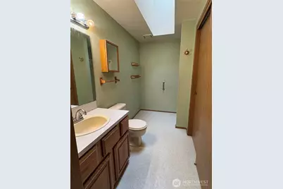 8220 Lake Forest Drive SE, Lacey, WA 98503 - Photo 22