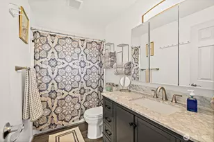 1329 149th St SW, Lynnwood, WA 98087 - Photo 14