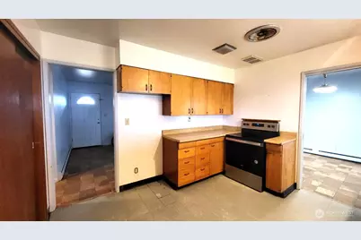 8910 Travis Drive #B, Moses Lake, WA 98837 - Photo 6