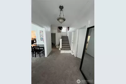 5026 20th Avenue NE, Seattle, WA 98105 - Photo 8