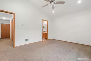 514 SW Hipkins Ct, Port Orchard, WA 98367 - Photo 28