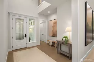 7271 152nd Ave NE, Redmond, WA 98052 - Photo 2