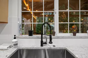 350 E Mountain View Dr, Allyn, WA 98524 - Photo 10