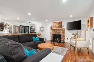 350 E Mountain View Dr, Allyn, WA 98524 - Photo 2