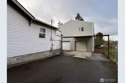 10645 21st Avenue SW, Seattle, WA 98146 - Photo 14