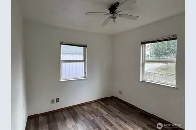 10645 21st Avenue SW, Seattle, WA 98146 - Photo 8