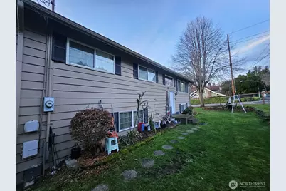 9602 Park Ave S, Tacoma, WA 98444 - Photo 2