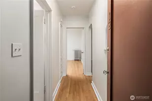 4515 Burke Ave N, Seattle, WA 98103 - Photo 4