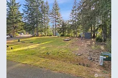 451 N Standstill Drive S, Hoodsport, WA 98548 - Photo 4