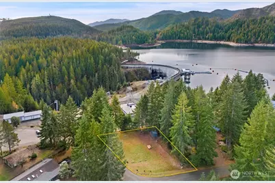 451 N Standstill Drive S, Hoodsport, WA 98548 - Photo 10