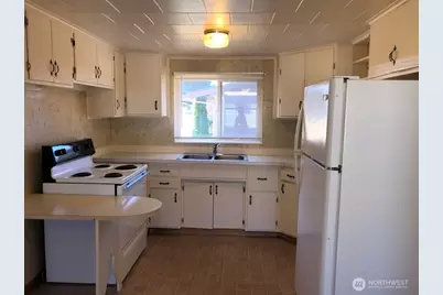 210 Williams Avenue N, Renton, WA 98056 - Photo 14