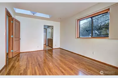 4322 29th Avenue W, Seattle, WA 98199 - Photo 18