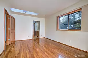 4322 29th Ave W, Seattle, WA 98199 - Photo 18