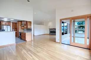 4322 29th Ave W, Seattle, WA 98199 - Photo 16